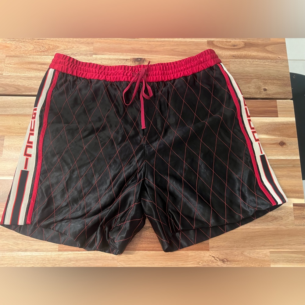 Men’s XL Gucci Shorts